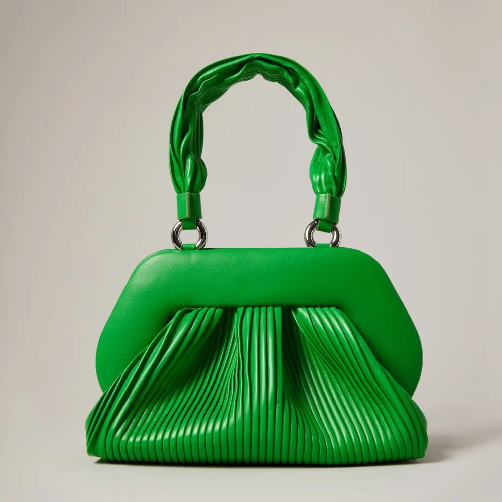 THEMOIRè Tia Plissa Bag